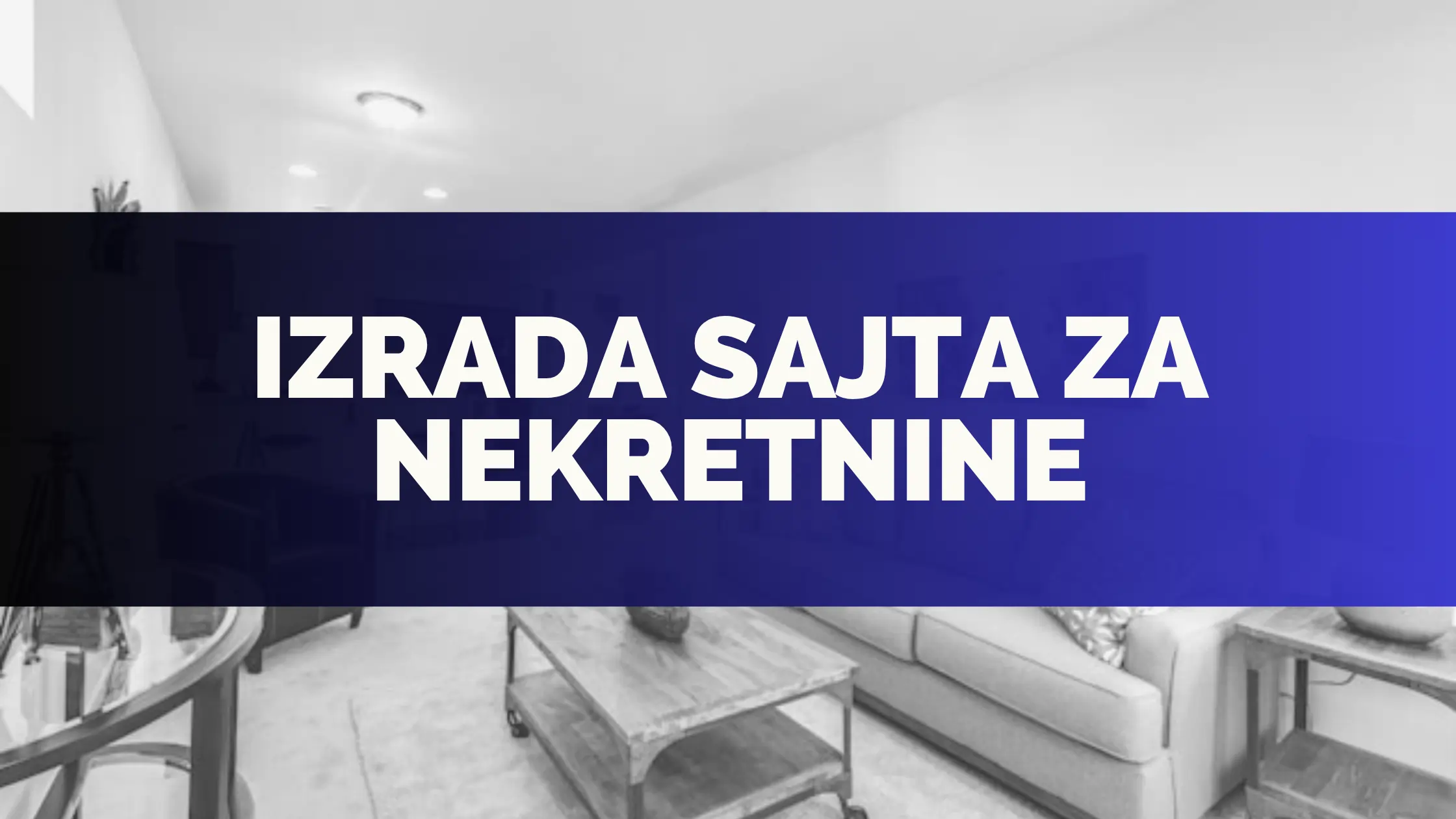 Profesionalan sajt za nekretnine prikazan na laptopu